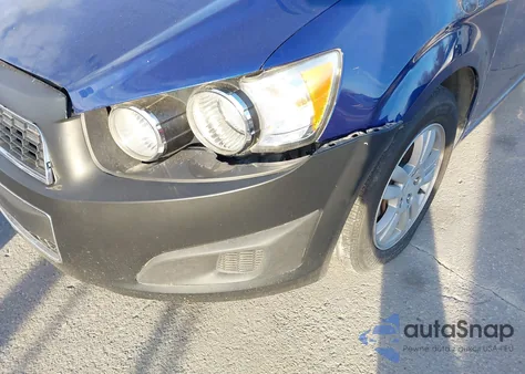 2014 Chevrolet Sonic Lt Auto z USA, uszkodzony, nr VIN 1G1JC6SH3E4135533